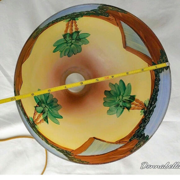 Rare Vintage Reverse Painted Egyptian Style Landscape on Glass Table Lamp. - Picture 4 of 11